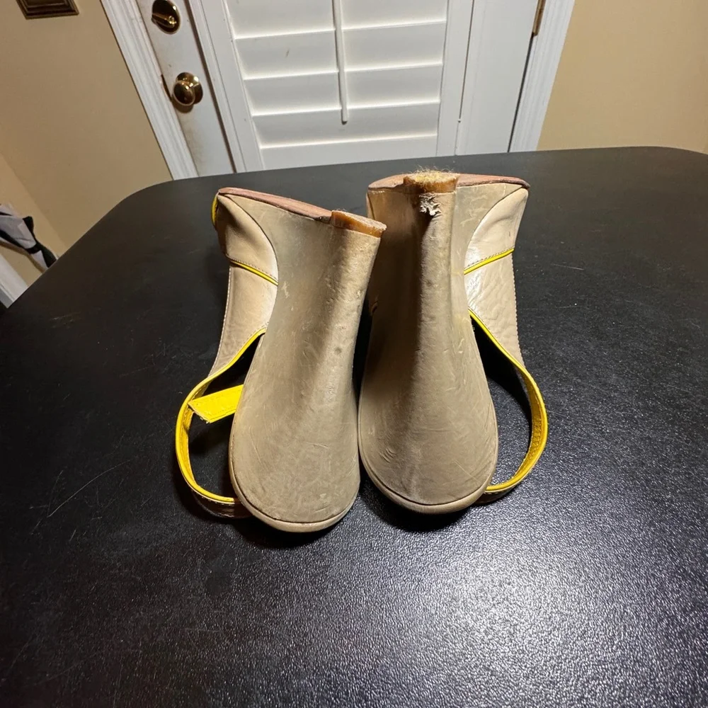 Tory Burch size 10  leather yellow / tan wedge slingback sandal